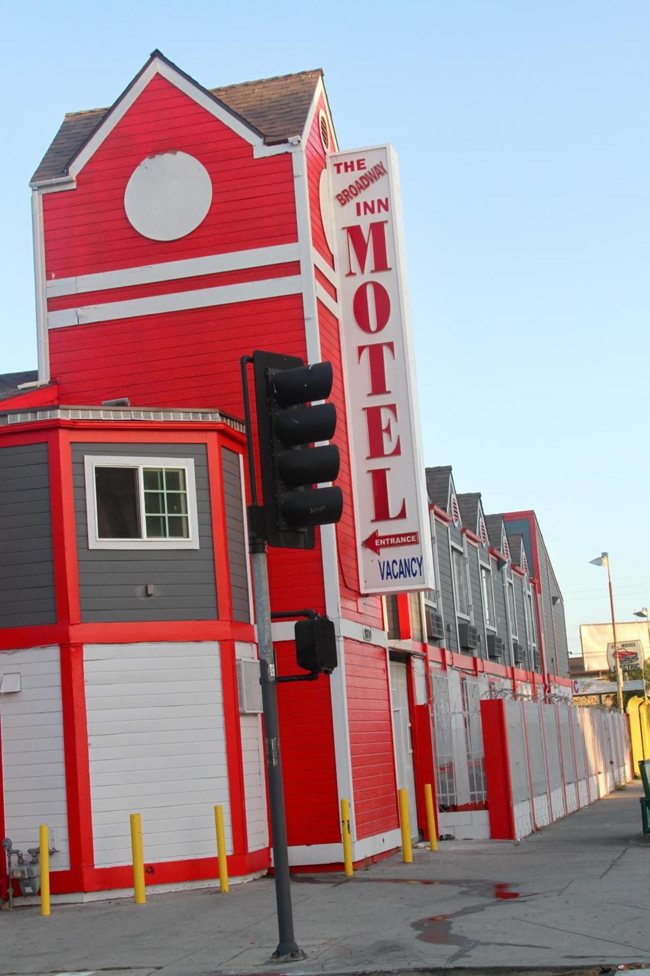 Broadway Inn Motel ロサンゼルス エクステリア 写真